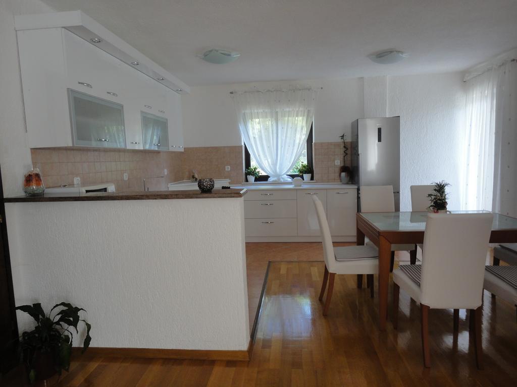 Apartment Mira Сень Номер фото